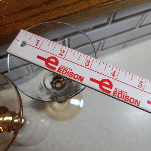 Wine glasses for sale - Picture 6 of 8